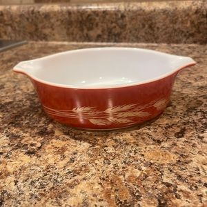 Vintage Pyrex Autumn Harvest 471-B Bakeware Excellent Condition